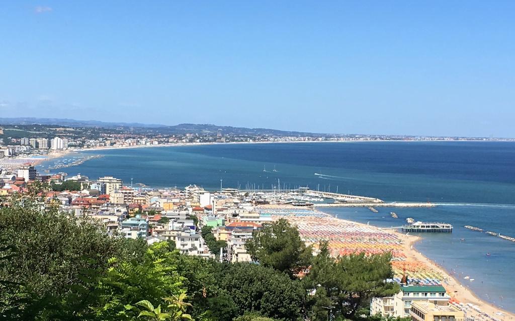 Hotel Lux Gabicce Mare Zewnętrze zdjęcie